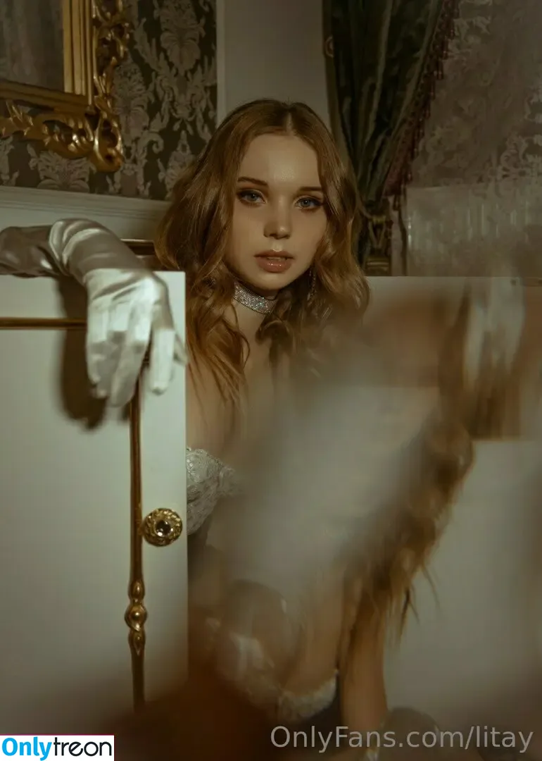 Litay голая photo #0041 (Lily / lilyjcollins)