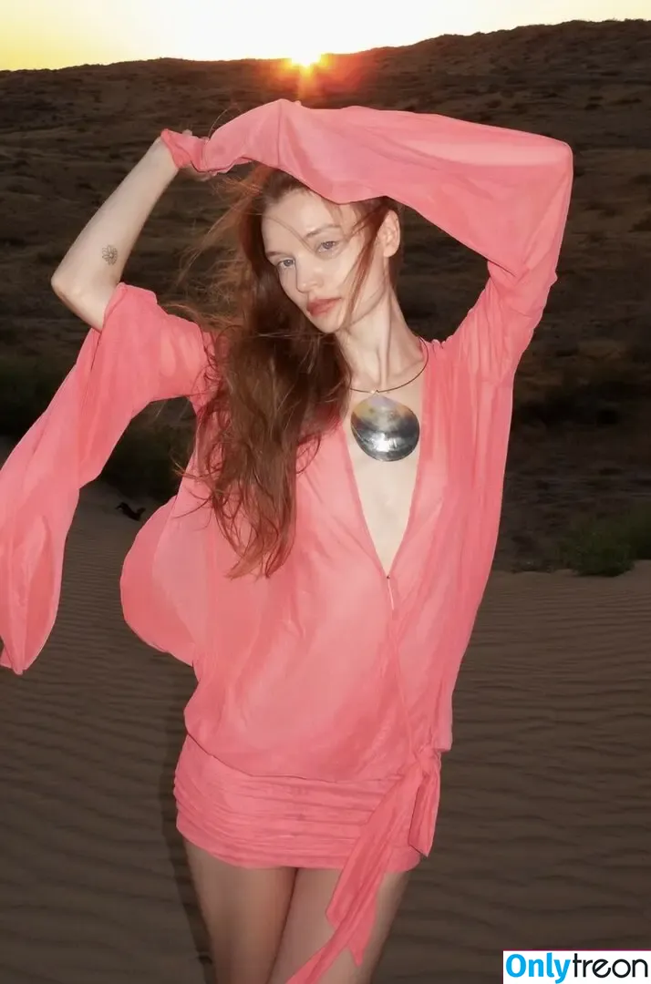 litlonn nude photo #0753 (Katya)