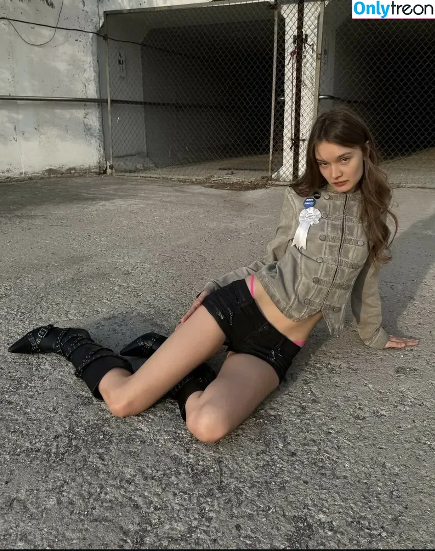 litlonn nude photo #0820 (Katya)