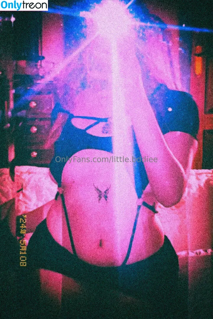 little.bddiee nude photo #0007 (littlebaddie_)