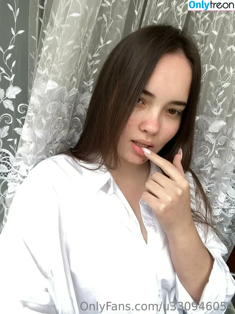 little_margo nude photo #0017 (little_margo)