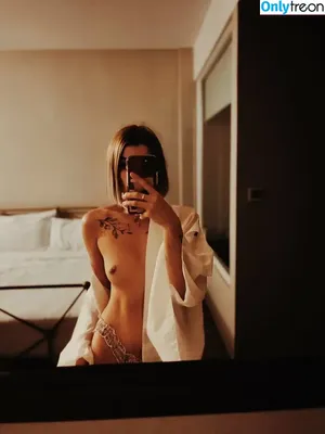 Little Satana / little.satana / s.satana_666 / tomnaya_satana nude photo #0018