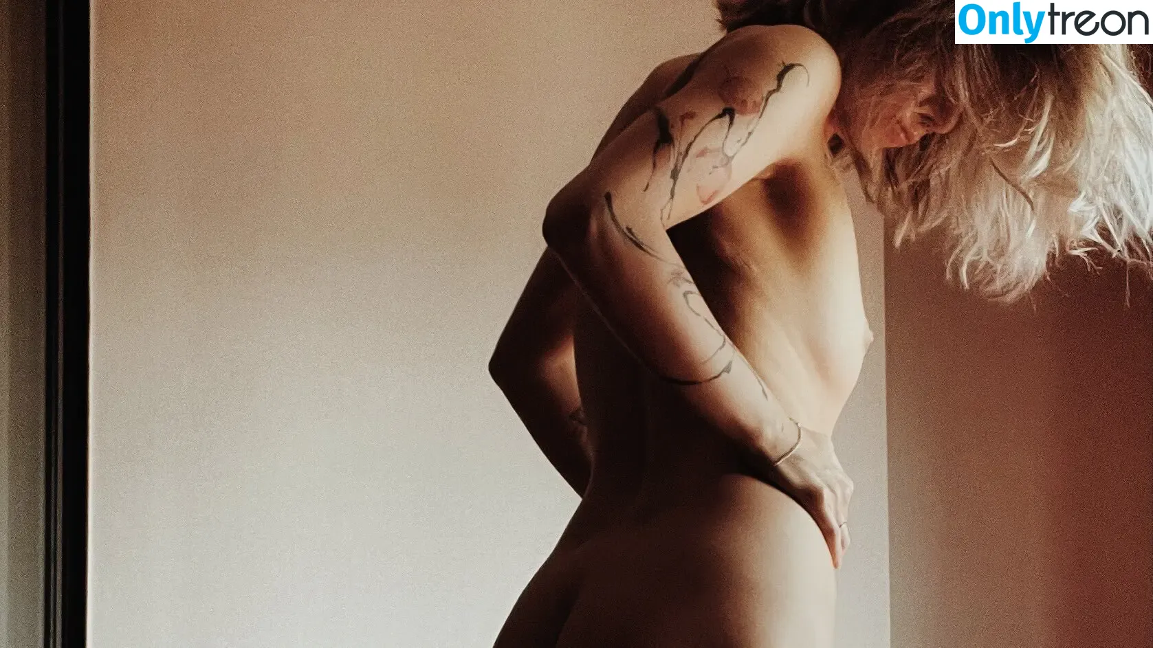 Little Satana nude photo #0028 (little.satana / s.satana_666 / tomnaya_satana)