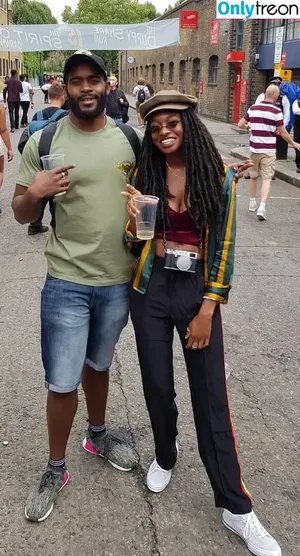 Little Simz / littlesimz nude photo #0015