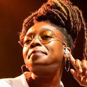 Little Simz / littlesimz nude photo #0033