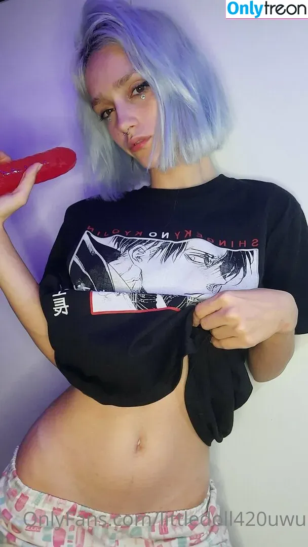 littledoll420uwu nude photo #0012 (littledoll420uwu)