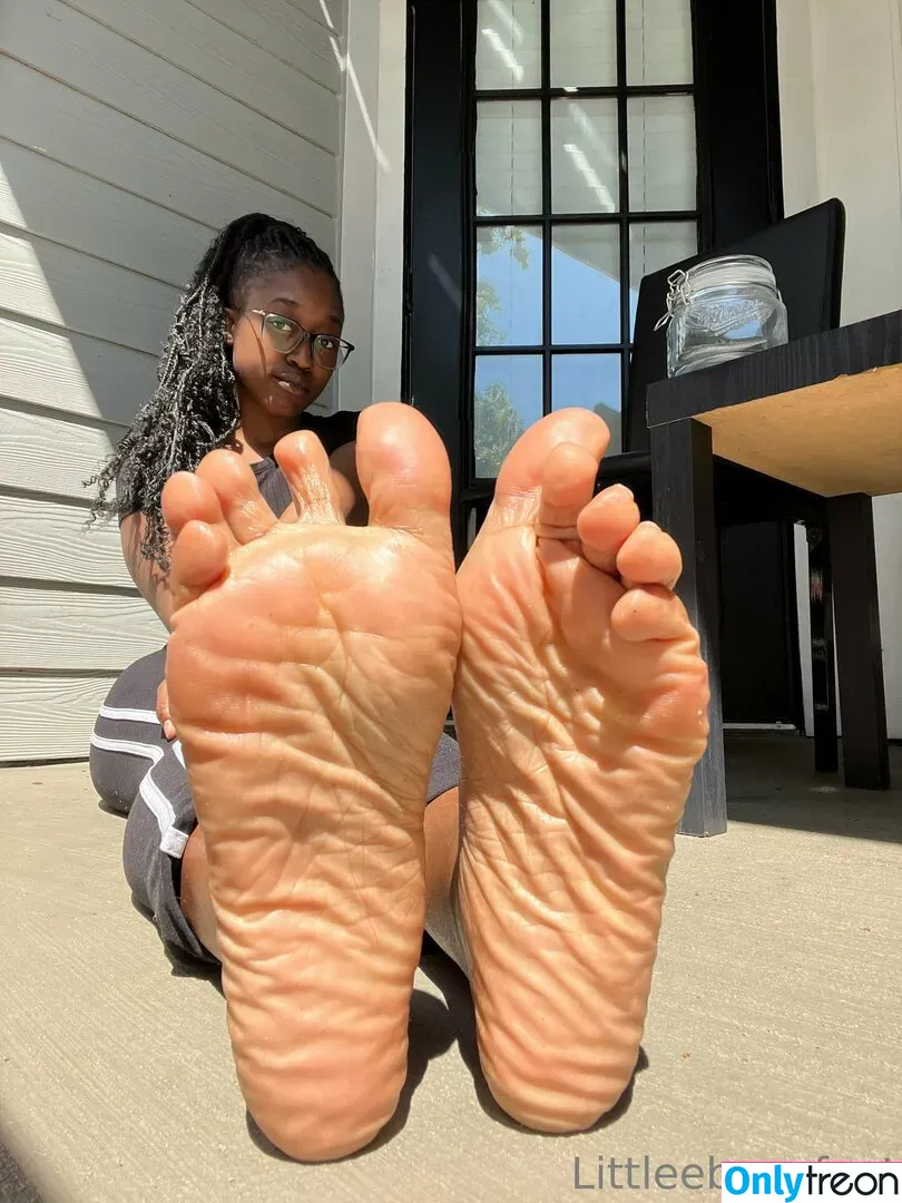 littleebonyfeet nude photo #0295 (prettyfeetpicsx)