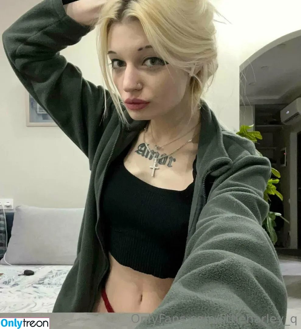littleharley_q nude photo #0217 (little_harley_q)