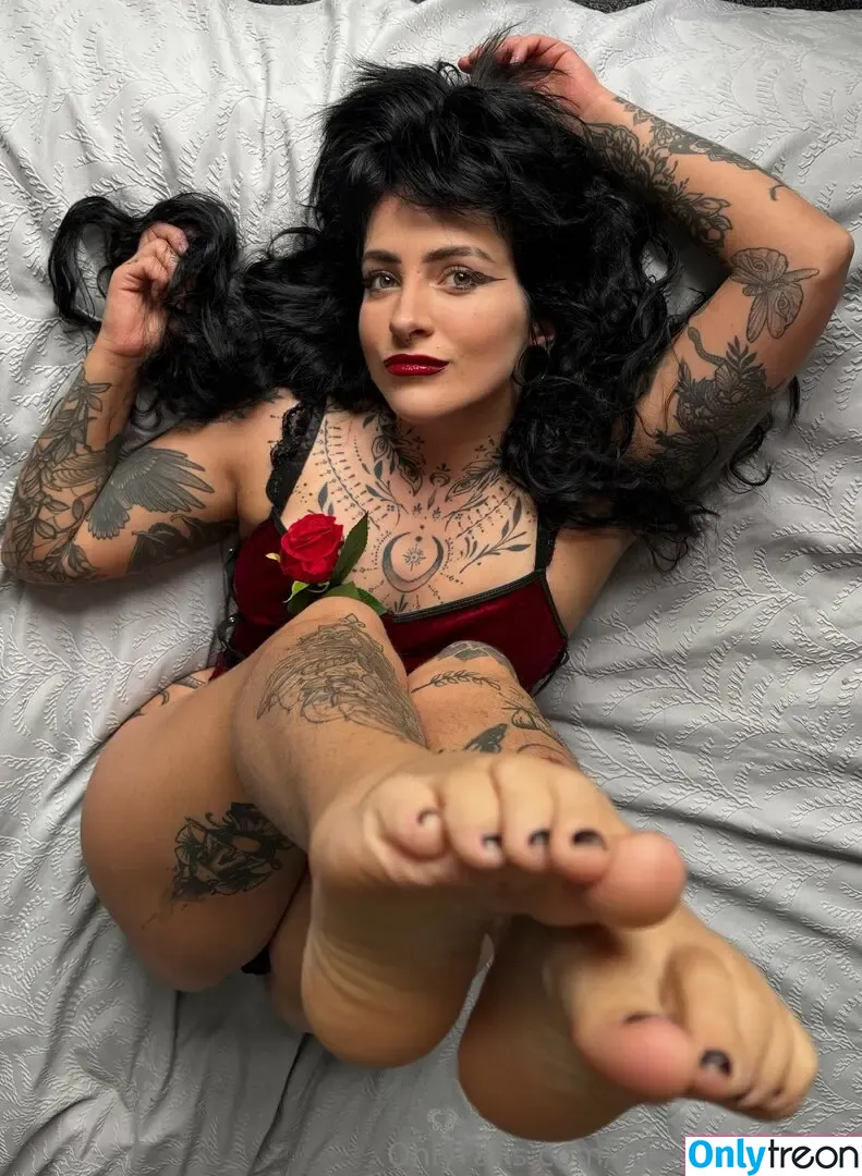 littleinkedblaise голая photo #0036 (modelzworld__)