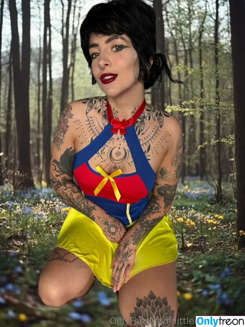 littleinkedblaise голая photo #0048 (modelzworld__)