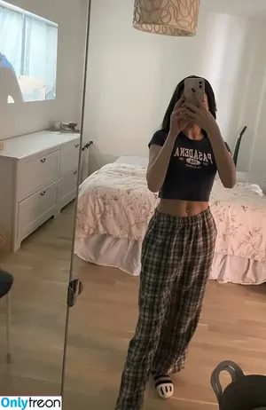 littlelitgina / gixa nude photo #0010
