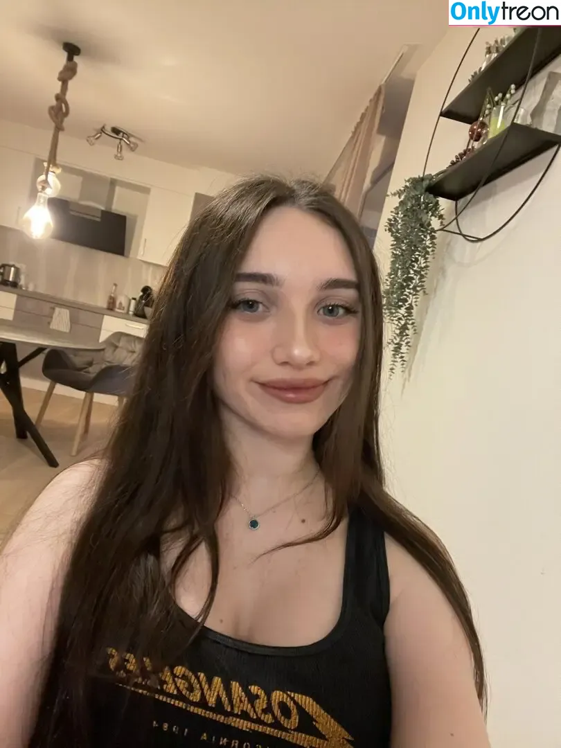littlelitgina nude photo #0013 (gixa)