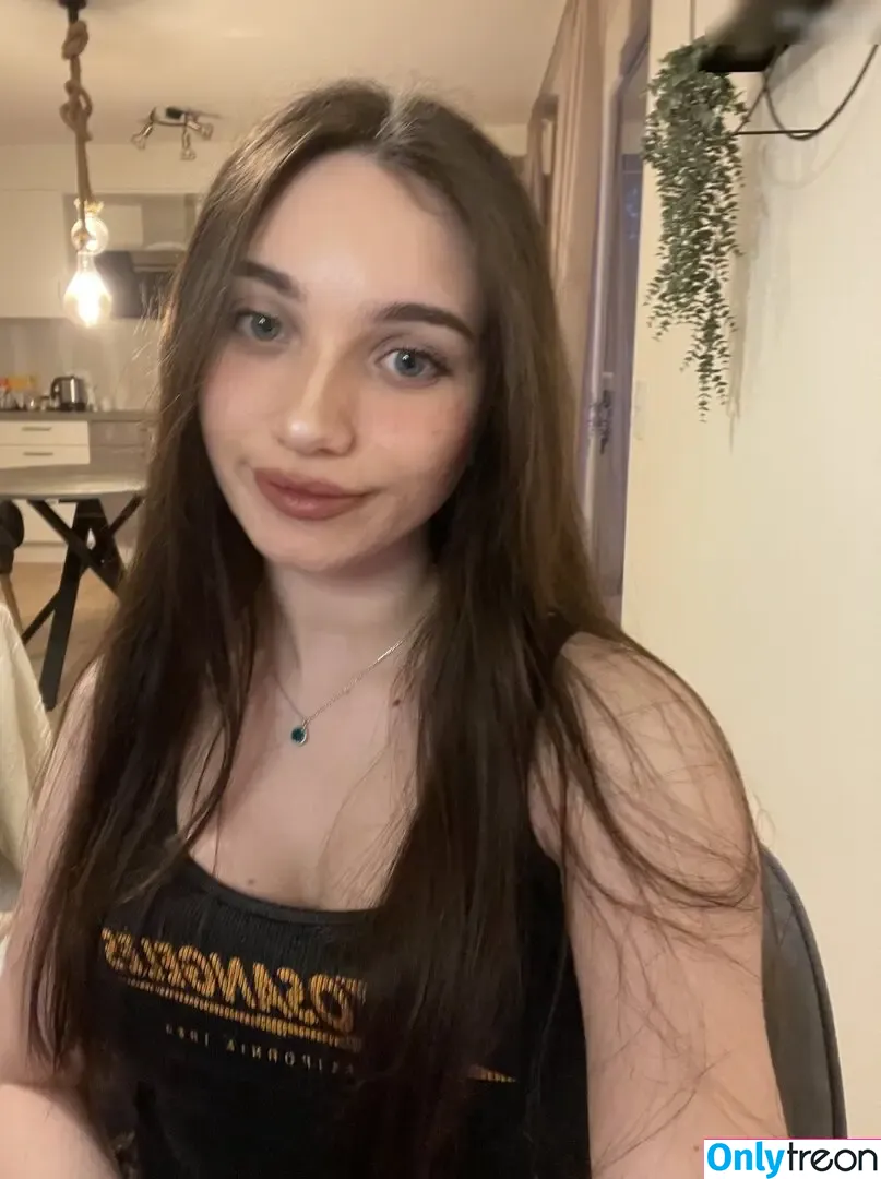 littlelitgina nude photo #0016 (gixa)