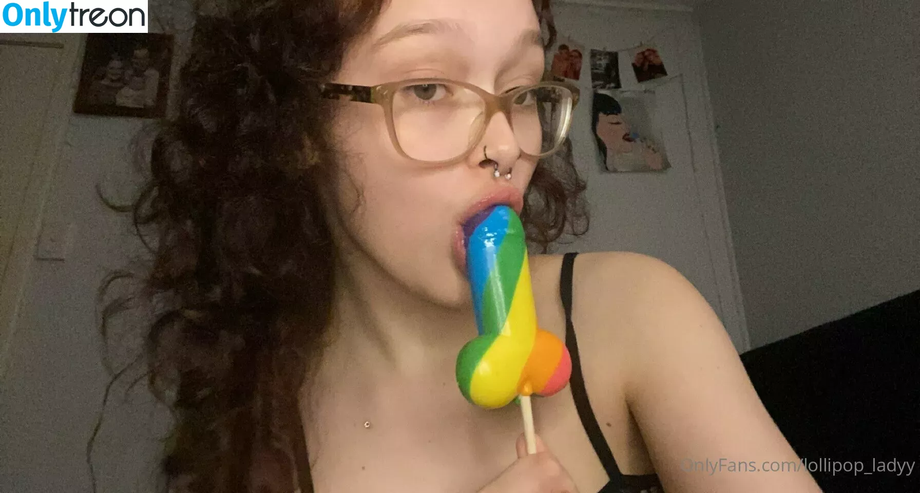 littlemisslollii nude photo #0005 (littlemisslollii)