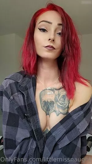 LittleMissNaughty / MissNaughtyYN / littlemissnaughty_csgo / littlemissnaughtytw nude photo #0087