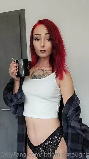 LittleMissNaughty / MissNaughtyYN / littlemissnaughty_csgo / littlemissnaughtytw nude photo #0097