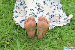 littlemisssize5 / littlemiss.strange фото голая #0032