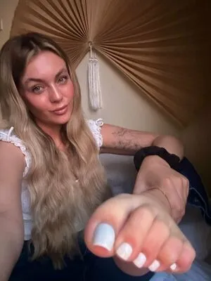 LittleMissSole / BareFootBlondie / littlemisssole_official фото голая #0120