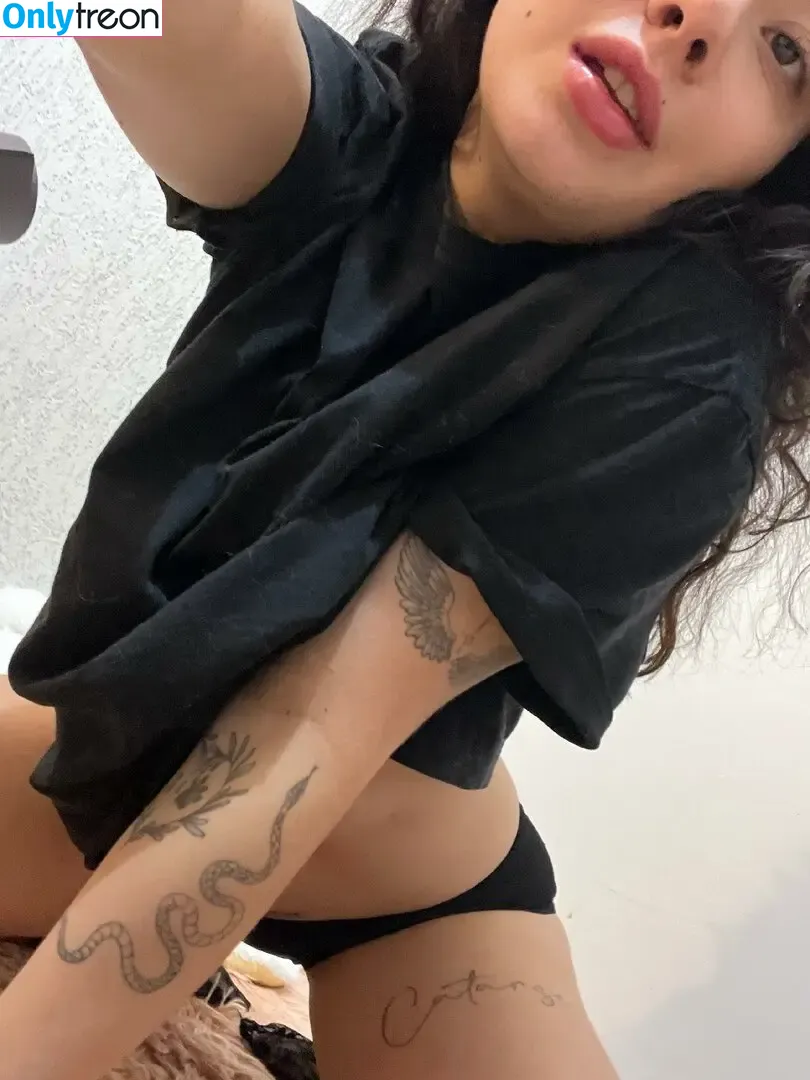 littlemissyumi nude photo #0001 (littlemissyum)