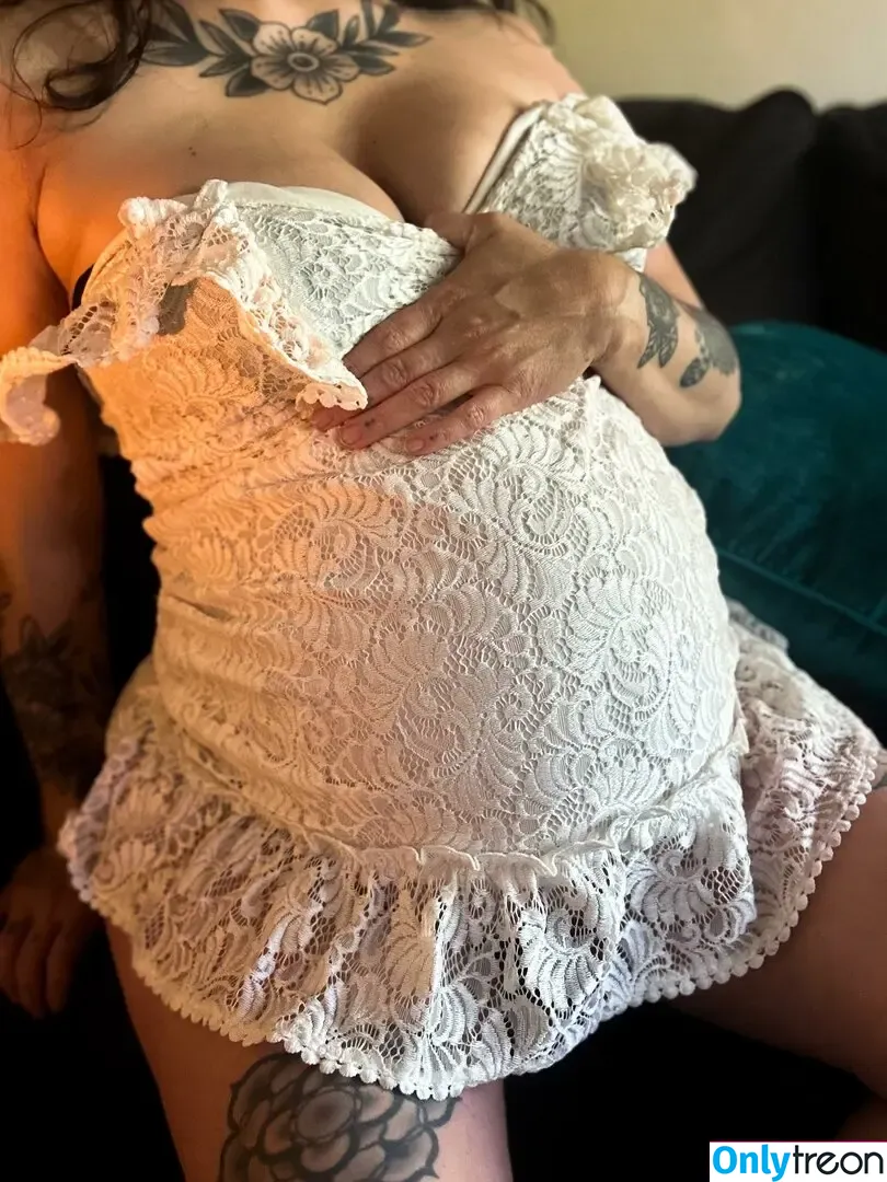 LittleNatureMama nude photo #0004 (littlenaturenymph)