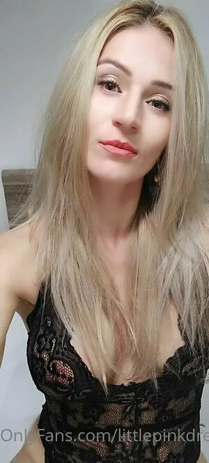 littlepinkdreamfree / lilpink3y nude photo #0067