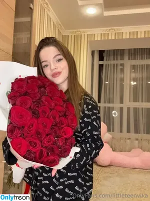 Littleteenvika / Eva_Ashhh / cutelittlenika nude photo #0048