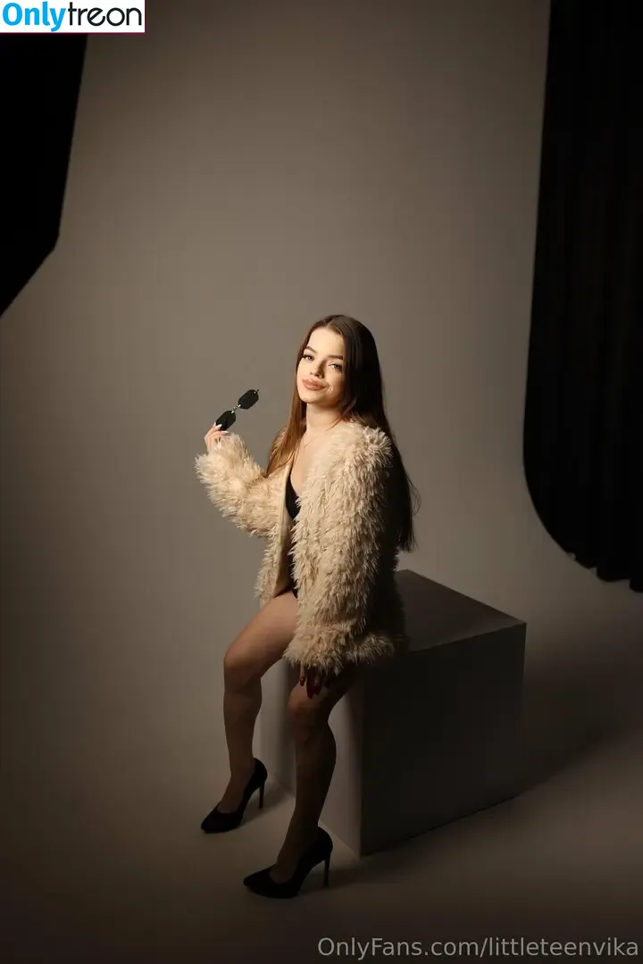 Littleteenvika голая photo #0099 (Eva_Ashhh / cutelittlenika)