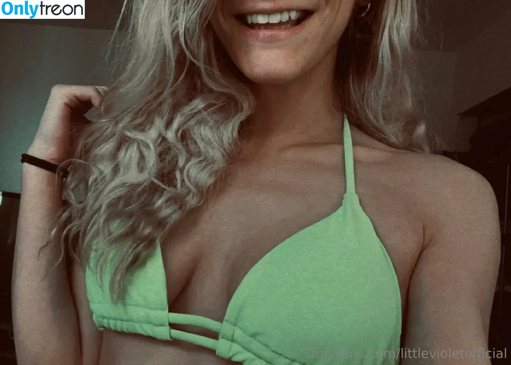 littlevioletofficial nude photo #0029 (little_violet_music)