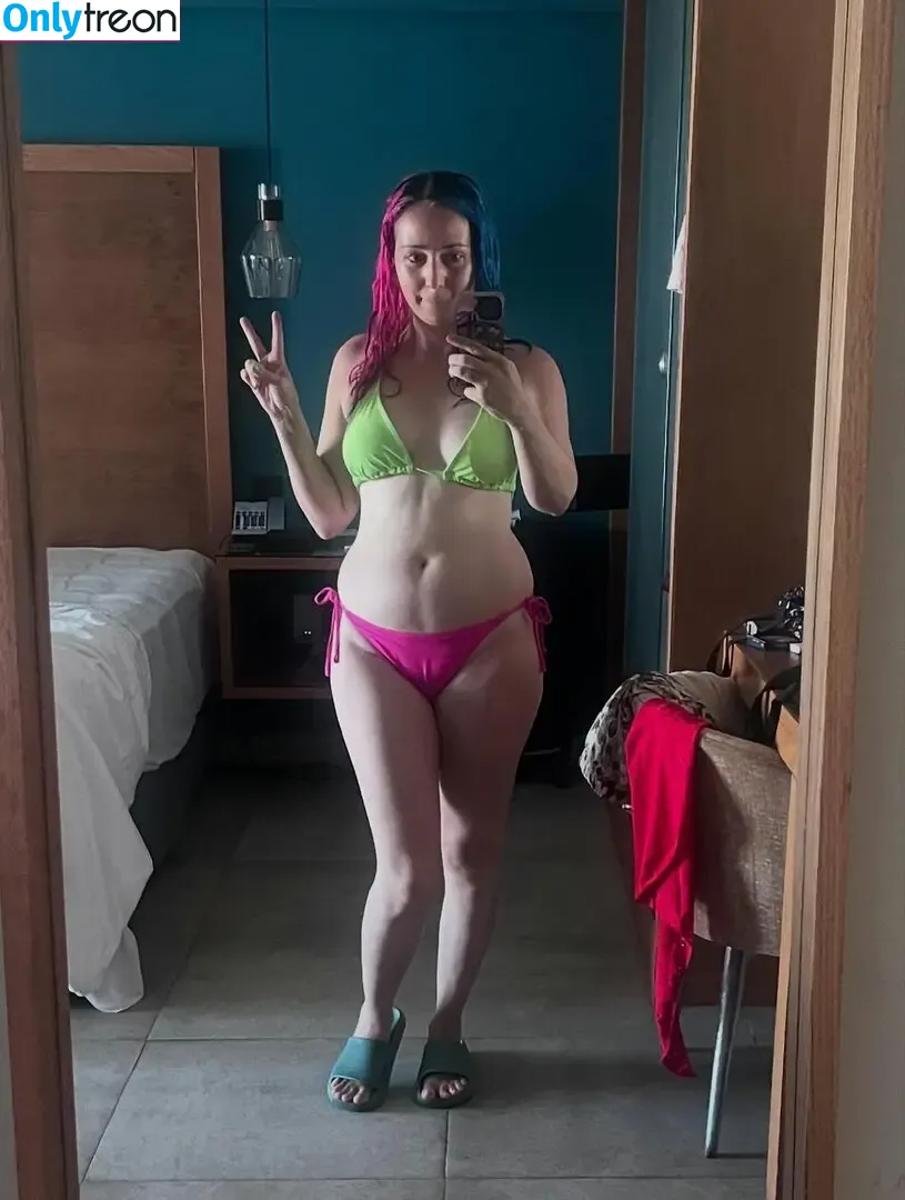 Litzia Moon nude photo #0110 (litziabeltran / litziamoon)