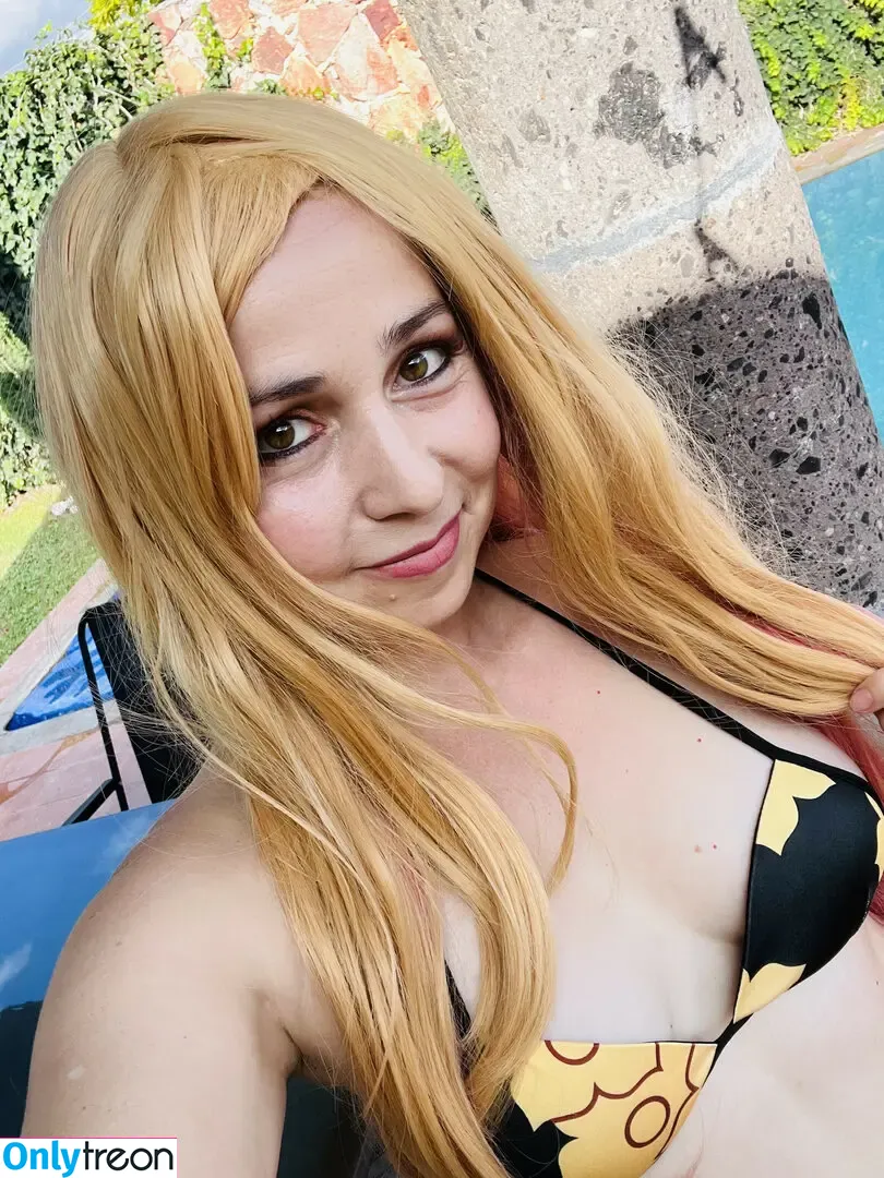 Litzia Moon nude photo #0118 (litziabeltran / litziamoon)