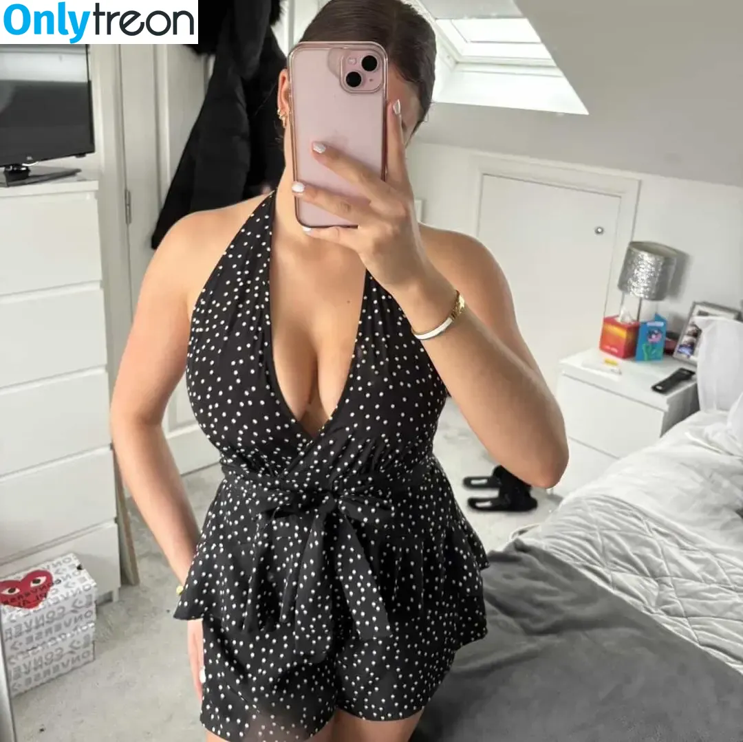 Liv Grace nude photo #0027 (livgraccee / u186090198)