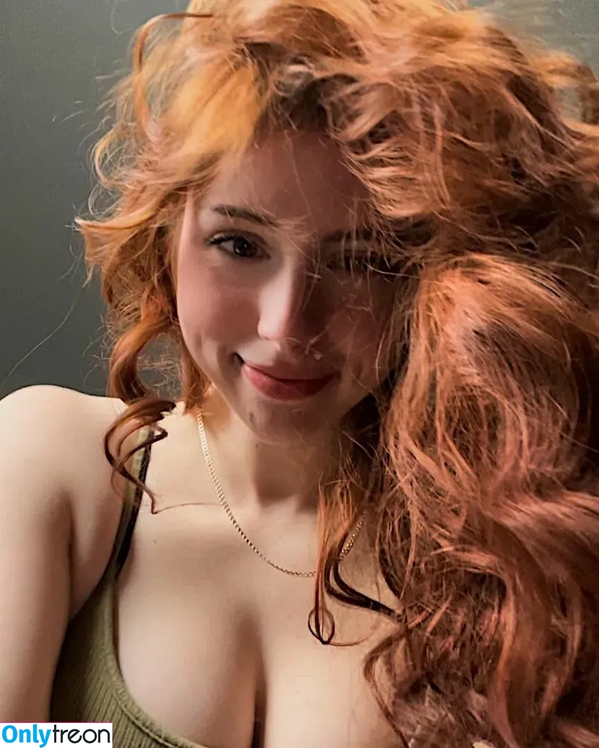 Liv Littlelivbug голая photo #0028 (LITTLELIV / littlelivbug)