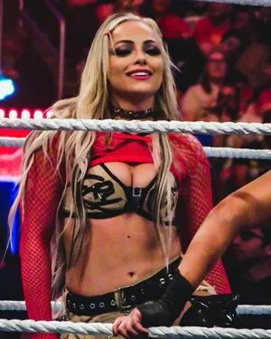 Liv Morgan / LivMorgan фото голая #0528