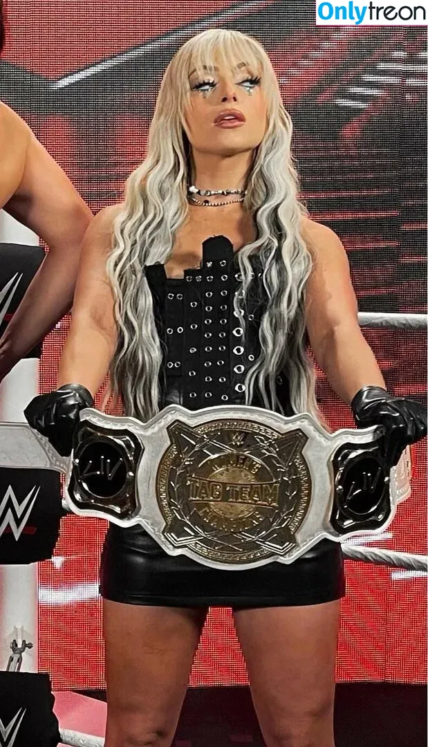 Liv Morgan голая photo #0326 (LivMorgan)