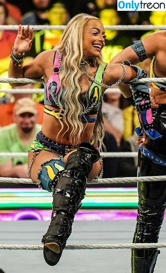 Liv Morgan голая photo #0332 (LivMorgan)