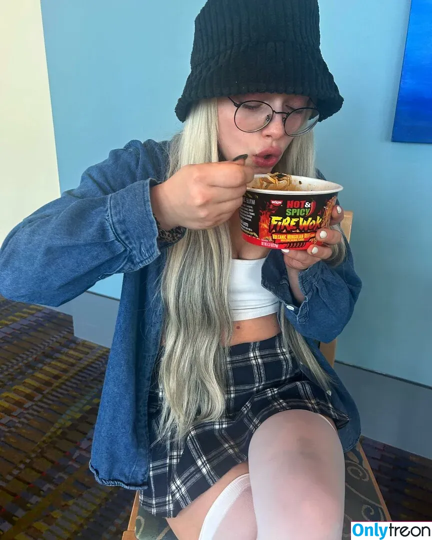 Liv Morgan голая photo #0337 (LivMorgan)