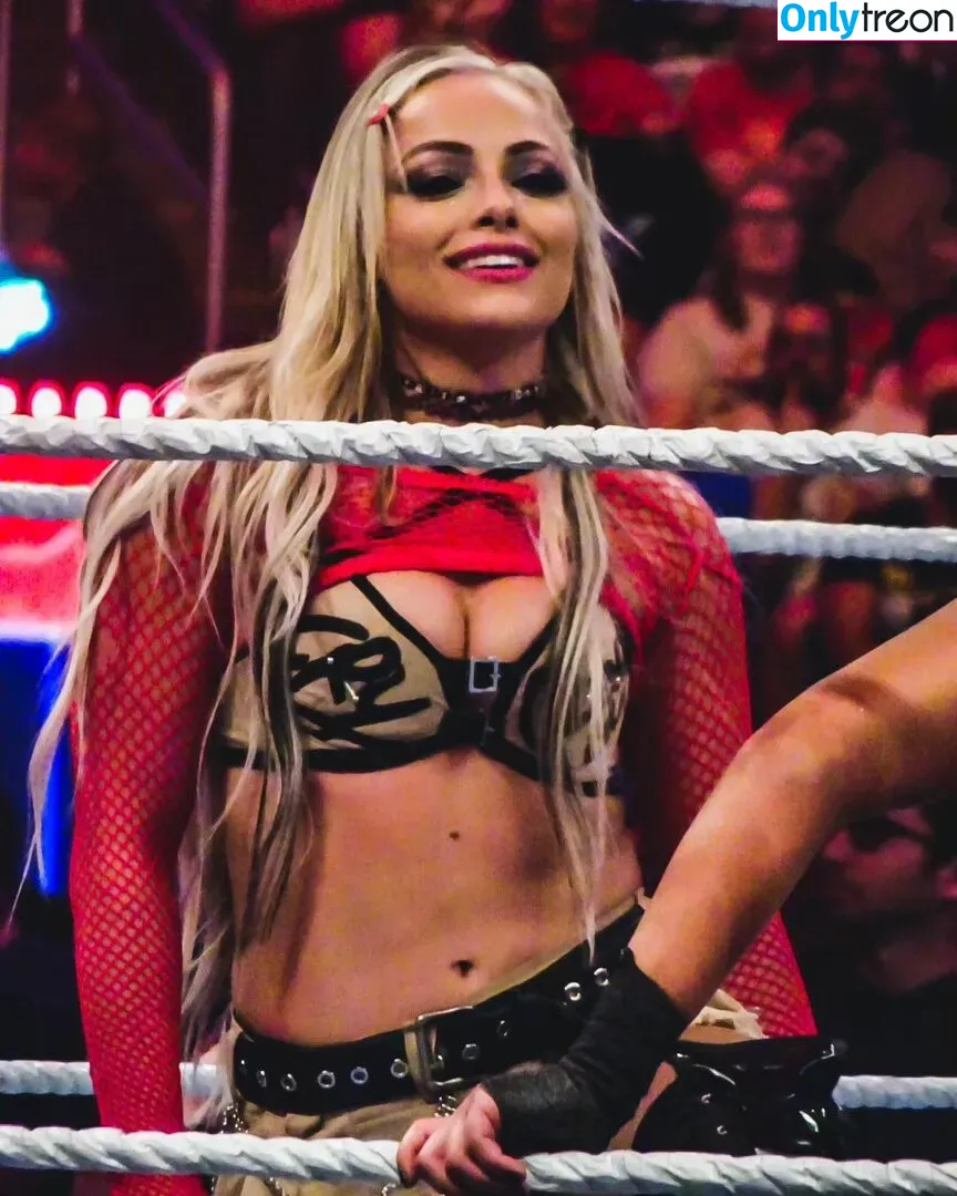 Liv Morgan голая photo #0528 (LivMorgan)