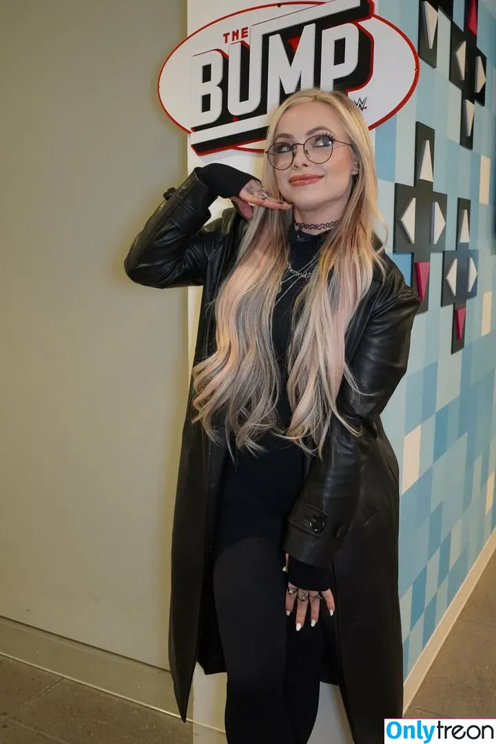 Liv Morgan голая photo #0540 (LivMorgan)