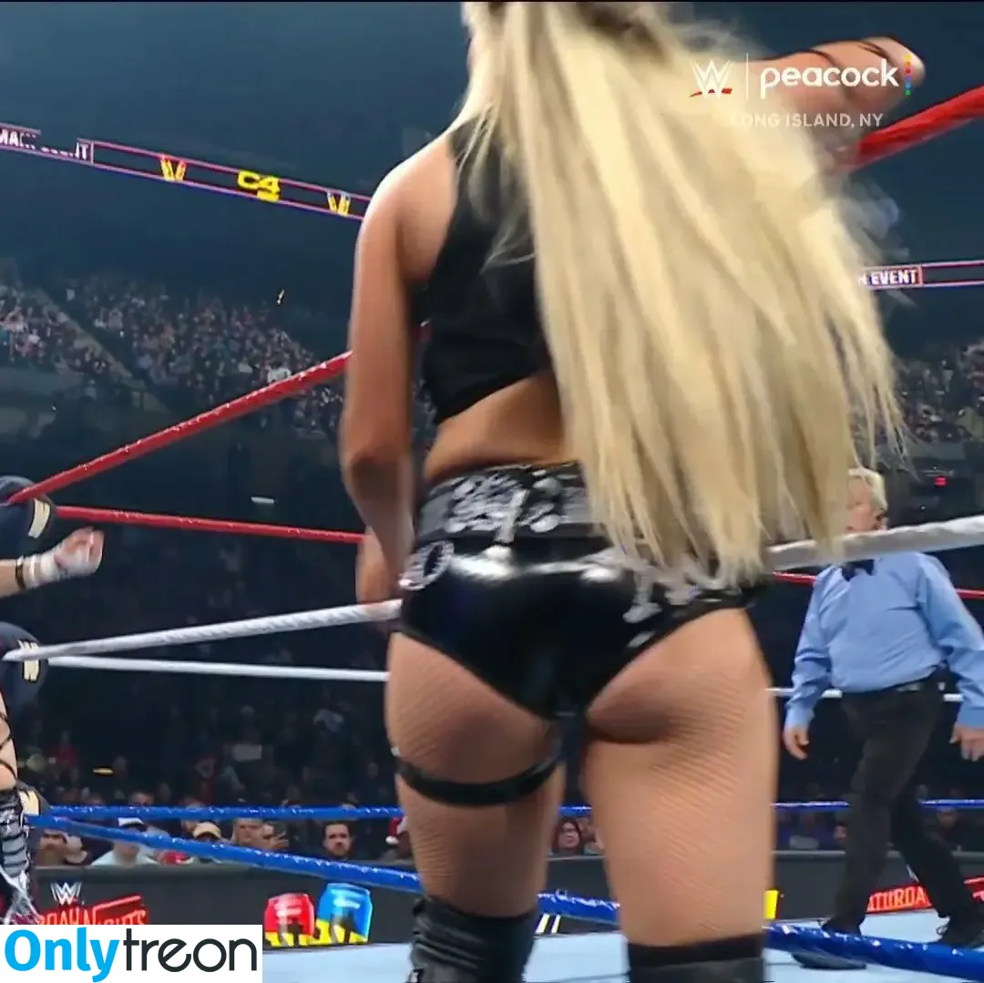Liv Morgan голая photo #1215 (yaonlylivvonce)