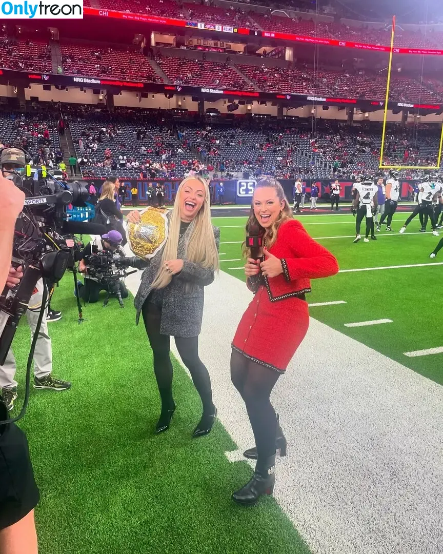 Liv Morgan голая photo #1243 (yaonlylivvonce)