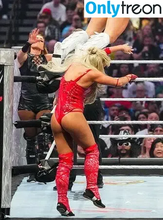 Liv Morgan голая photo #1548 (yaonlylivvonce)