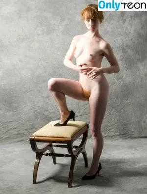 Liv Sage / asmallwoman / livsage nude photo #0705