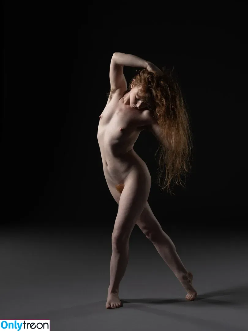 Liv Sage голая photo #0256 (asmallwoman / livsage)