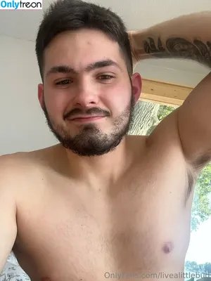  nude photo #0002