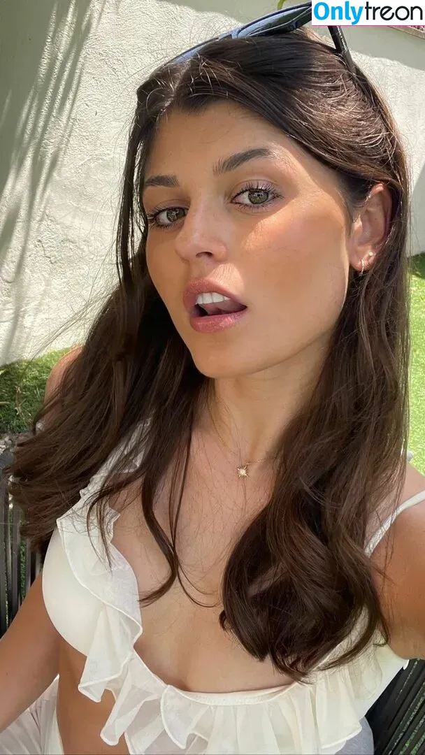 livefitelle голая photo #0193 (elle edwards)