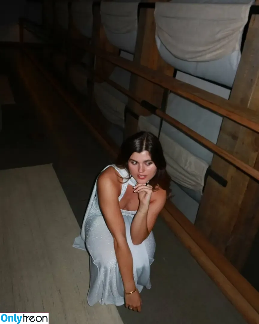livefitelle голая photo #0409 (elle edwards)