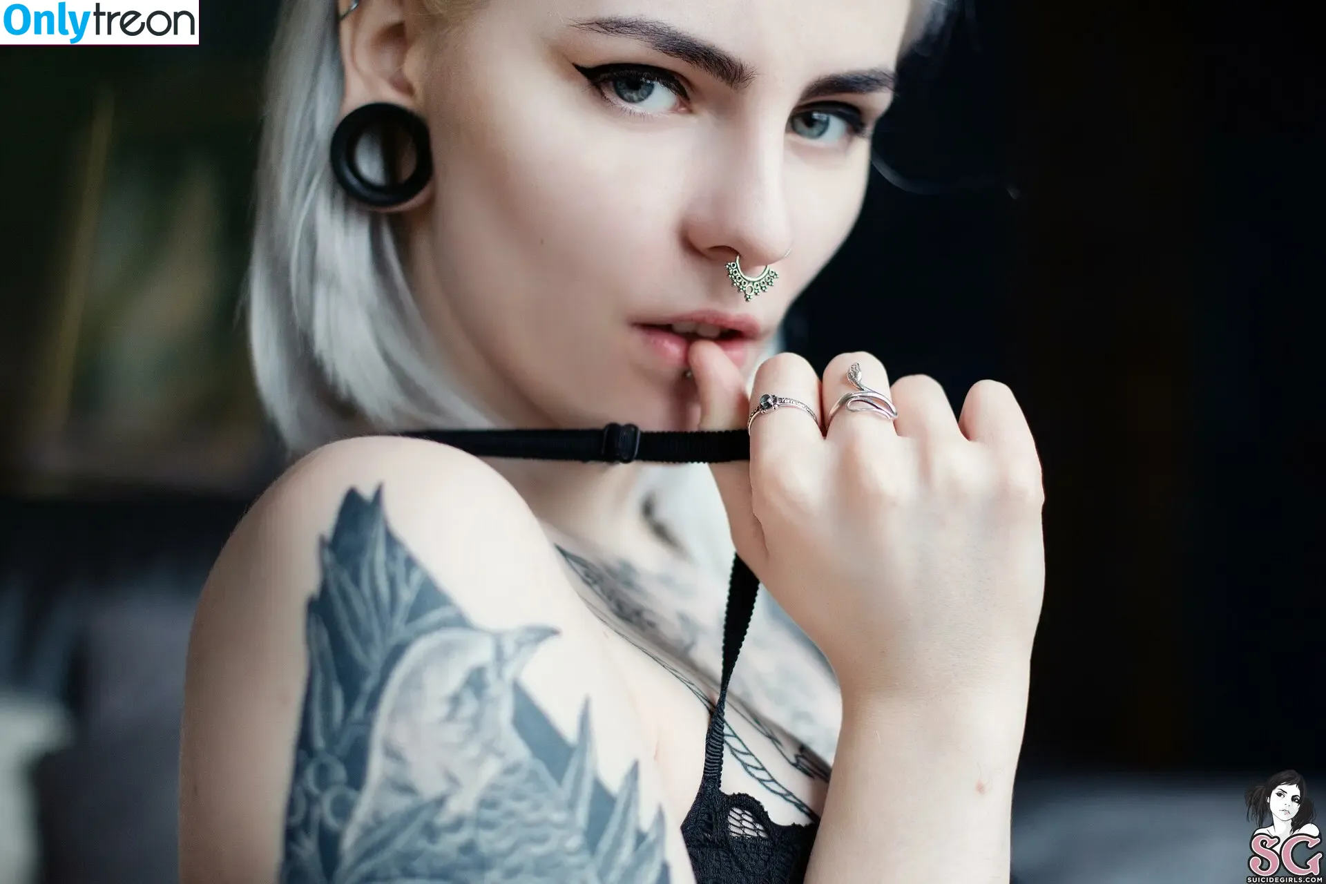 Livermorium голая photo #0032 (livermorium___)