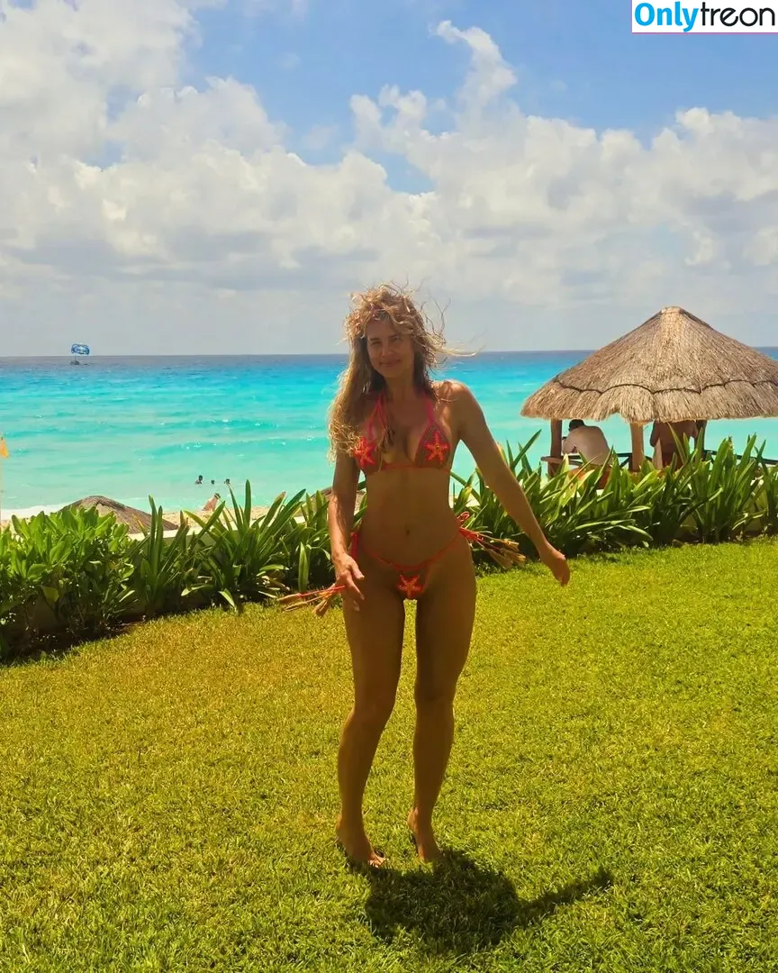 Lívia Andrade голая photo #0398 (Livia Andrade / liviaandradereal)