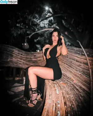 Livia Brito / liviabritopes фото голая #0044