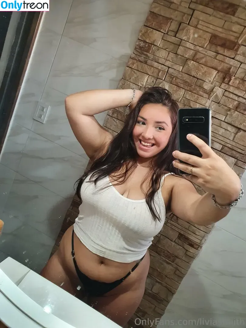 Liviasmiith nude photo #0037 (Livia Smiith)